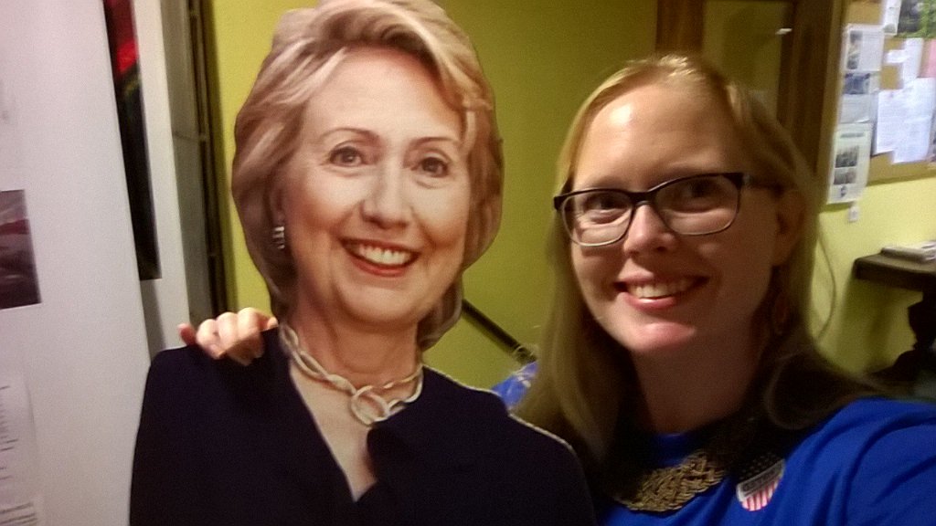 sarahjgraves3's tweet photo. Debate #3 @DemsAbroadES #VotefromAbroad #Imwithher @DemsAbroad @VarioPintos @HillaryClinton #IVoted in @MADRID https://t.co/UNnZ2lvHJo