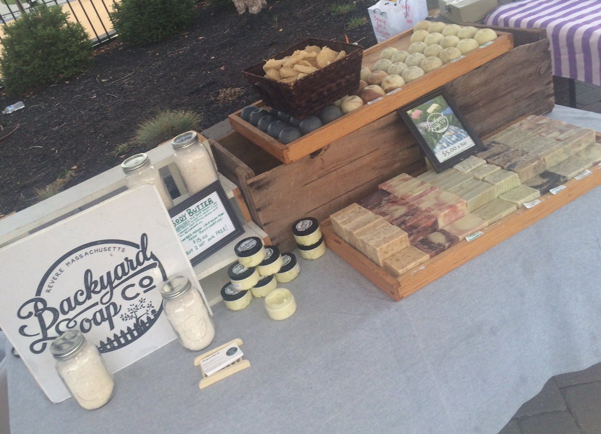 EverettMarket's tweet photo. Thank you @MacaBoston and @BackyardSoapCo for joining us yest for our market! See you on Nov. 19th at our 1st annual indoor Winter Market! https://t.co/KxkvRUNDPu