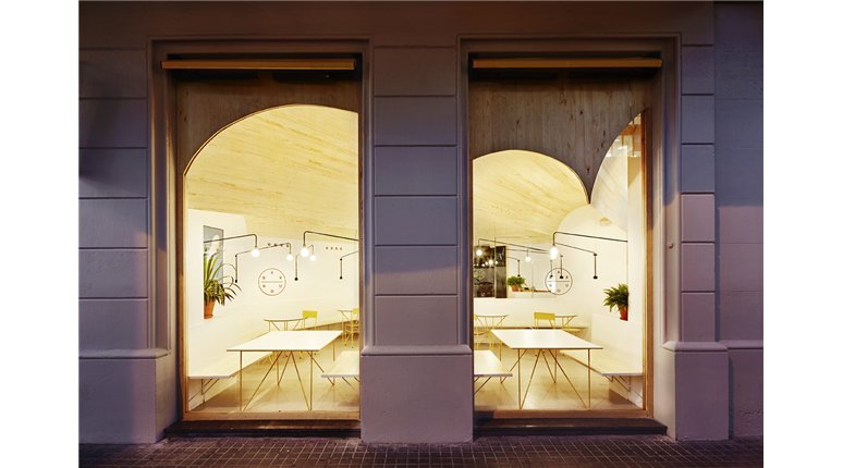 Mención especial para MAIO por el Bar Nou #ArquiaProxima