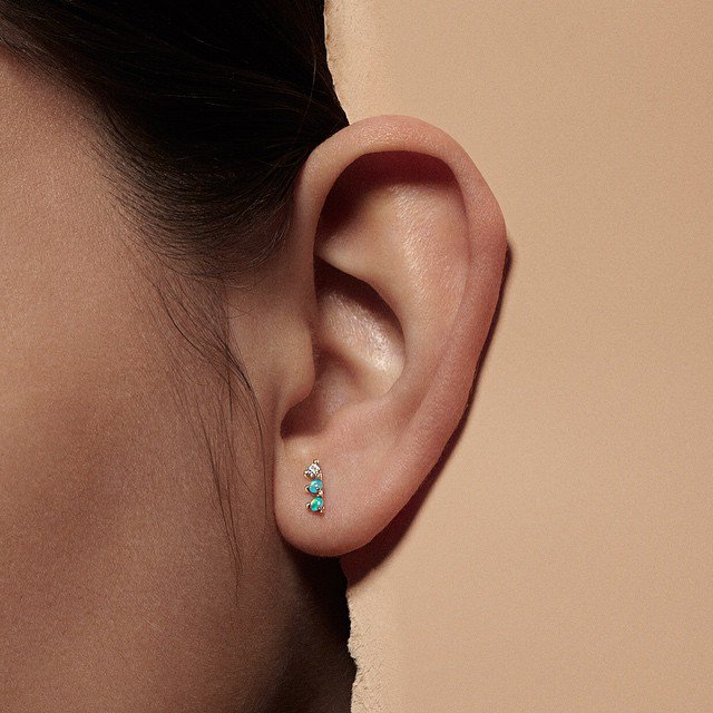 File under things we're obsessing over: these tiny <a href="/WWAKE_/">WWAKE</a> studs otteny.me/a/Jh22xGDd