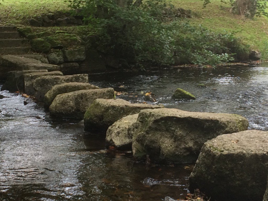 PineHillNotes's tweet image. Grand Day Out: on Dartmoor included this Step Bridge, 2-3ft apart! 2-3ft above fast water! #readthemap! #challenge
