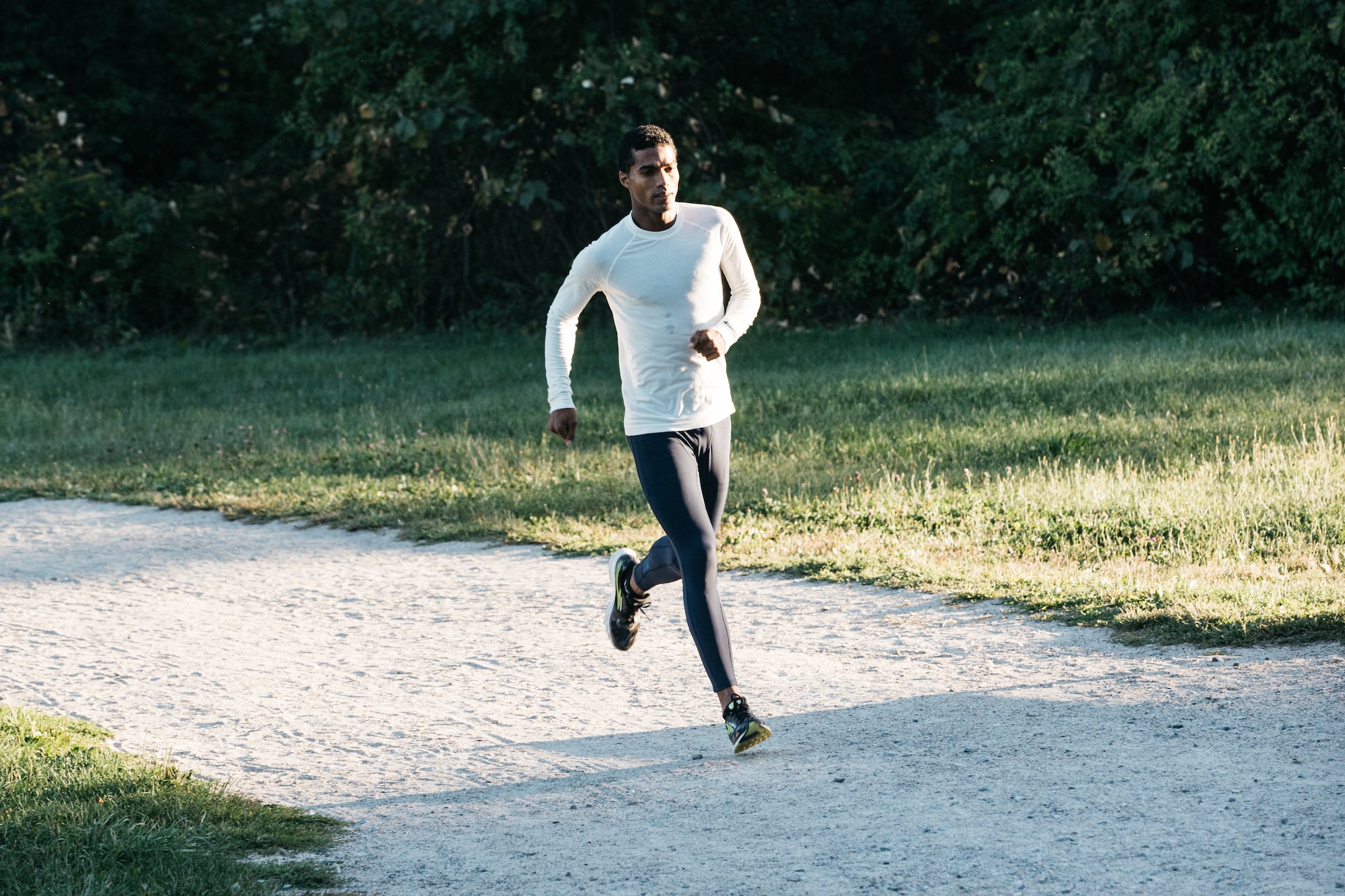 Tracksmith on X: Turnover Tights + the Brighton Base Layer = the perfect  outfit for fast fall running    / X