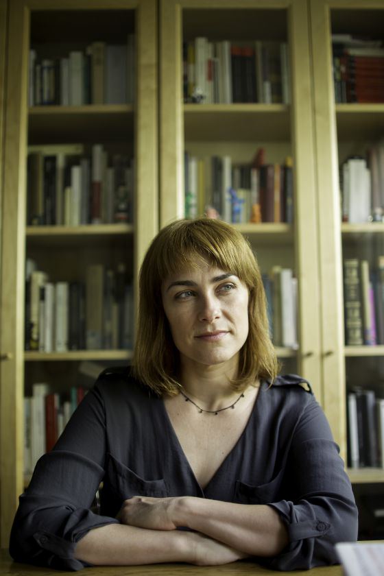 LibreriaPuertaT's tweet photo. Mañana #SaraMesa y "Mala letra" impactan en La Puerta de Tannhäuser. ¿Soñarán sus personajes con cárabos eléctricos? https://t.co/Ro9DfWLVNW