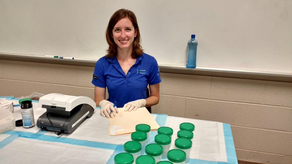 TNKidney's tweet image. What a great #kidneyscreening at @tennesseetech! @TNKidney screened more than 50 senior &amp;amp; helped identify several at risk for #KidneyDisease