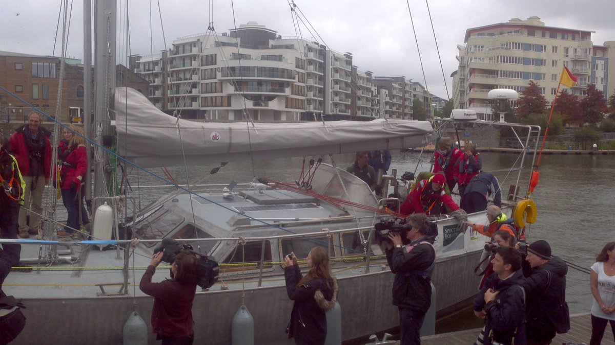 GreatWhiteCon's tweet photo. #Northabout arrives back in #Bristol, with plenty of cameras watching. Conditions today were a lot less challenging than in the #Arctic! https://t.co/BxDnEjy6Yz