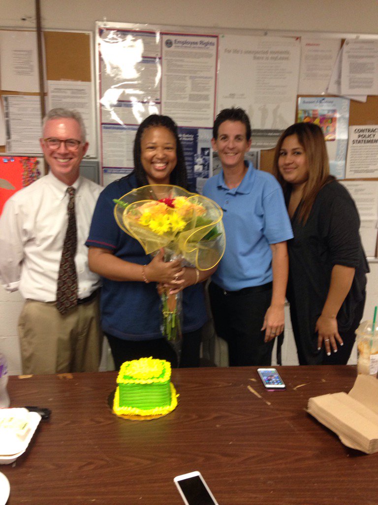 BillBruce17's tweet photo. Celebrating Cheryl's 30 years with CVS! https://t.co/nFSzQrMtLX