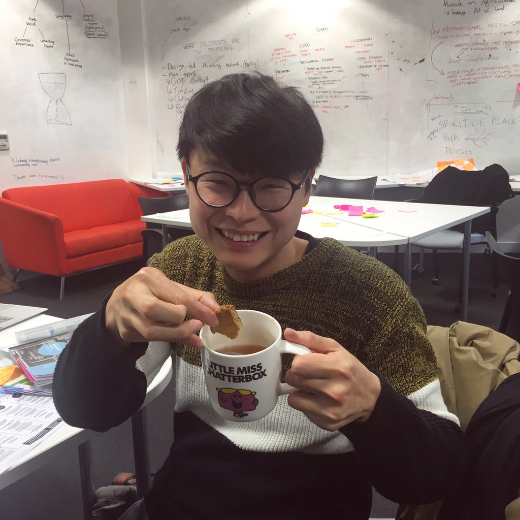 WeAreMDI's tweet photo. Today we taught Dan how to play cookie with tea (dunk biscuits)... he was very impressed #WeAreMDI #FutureIsMDI https://t.co/dCkoFjIEZ4