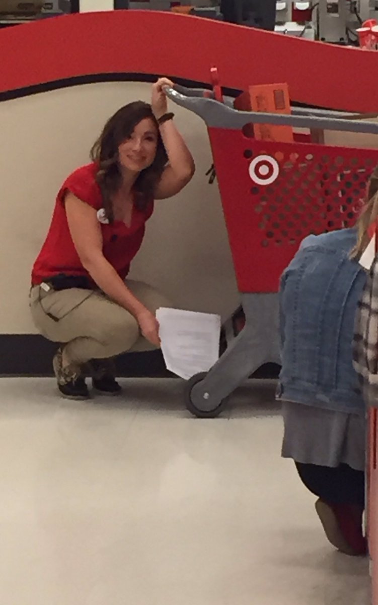 STL @NikkReilly T1815 showing how it's done. #greatshakeoutout2016 <a href="/SM_Rion/">Simone Rion</a> <a href="/pcomer4target/">Patrick Comer</a>  <a href="/JGyllenhammer/">John Gyllenhammer</a>