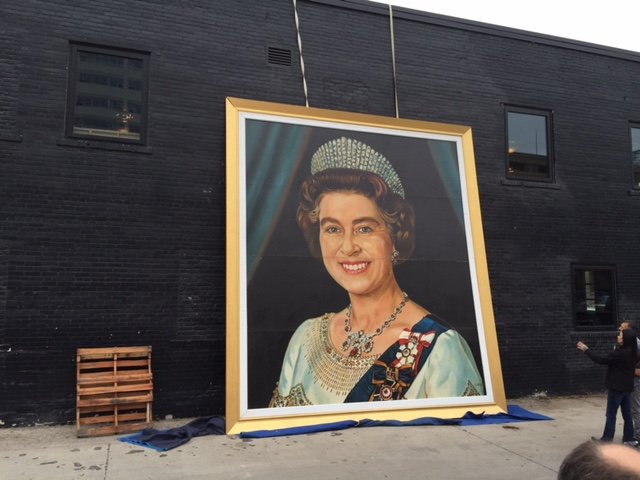 680CJOB's tweet image. The clock is ticking on your chance to see the old portrait of Queen Elizabeth. bit.ly/2eaOhxv