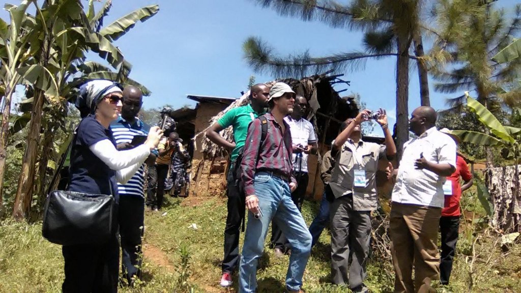 kyobesarah's tweet photo. #WMF_2016 delegates enjoying bull fight experience in Bududa. Bull fighting is 1 of the attractions in - eastern Ug https://t.co/plT1QhX9wA