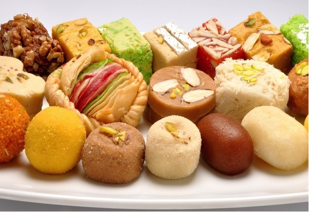 divarestaurant's tweet image. Diwali sweets are one of the best parts of the holiday season! Join us for a sweet Diwali treat!