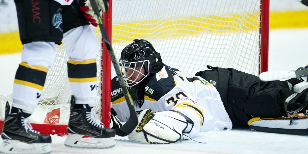 24MalmoSport's tweet photo. Panterns galna minuter efter målvaktsbytet:
https://t.co/ZP7oTAXrlc
#Ishockey @ikpanternhockey @franswillhelm #ishockey @hockeyallsvensk https://t.co/scAoluQabd