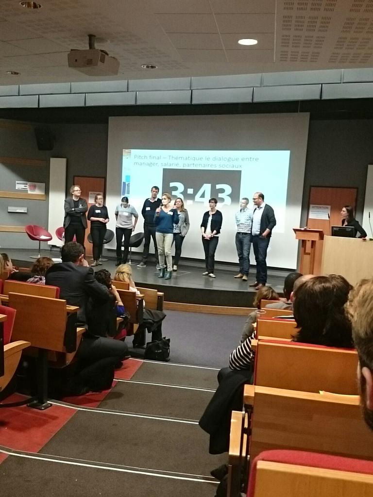 Humaninnov's tweet image. #haveabreak ! Meditate 😀 la méditation pour favoriser la concentration. #lab_interge