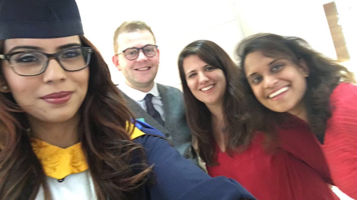 Russy88's tweet photo. #Graduation #TeamCambridge @DavidClulow #AllGrownUp @NikhitaHindocha @KatHoward149 #ProudOfYou https://t.co/g4ldzhqqVy