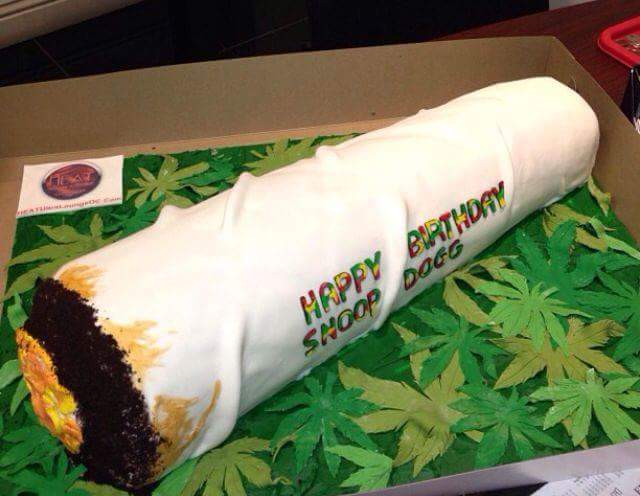 UnkGoBang's tweet image. #HappyBirthdaySnoop  #passdatshit