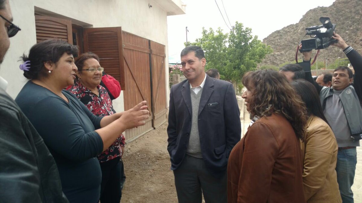 silviagaitan251's tweet photo. obras en arterias de nuestra cuidad ,@SergioGCasas @juanvelardez76 https://t.co/VvUuL2yYI0