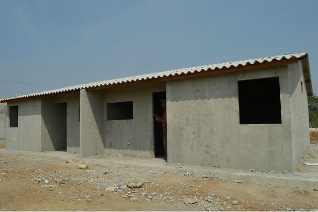 rcnmundo's tweet photo. Camacol advirtió que la Reforma Tributaria afecta la vivienda de interés social https://t.co/uf695pFRgt https://t.co/jubs9BvZLl