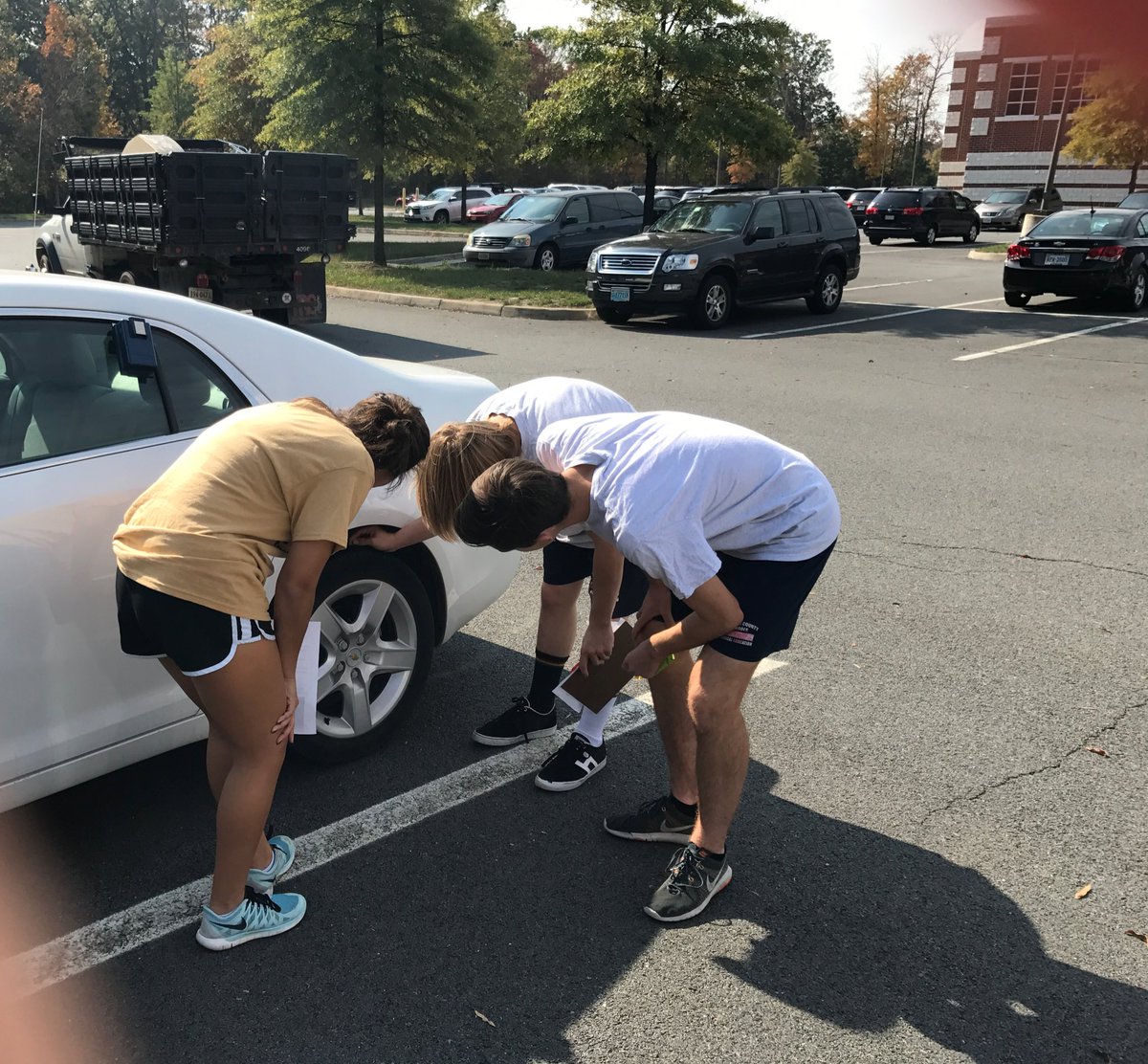 FHS_drivered's tweet photo. Checking out under the hood and tire tread. #1goodchoice #knowwhatisunderthehood #pennytreadtip https://t.co/mF65TrUCtt