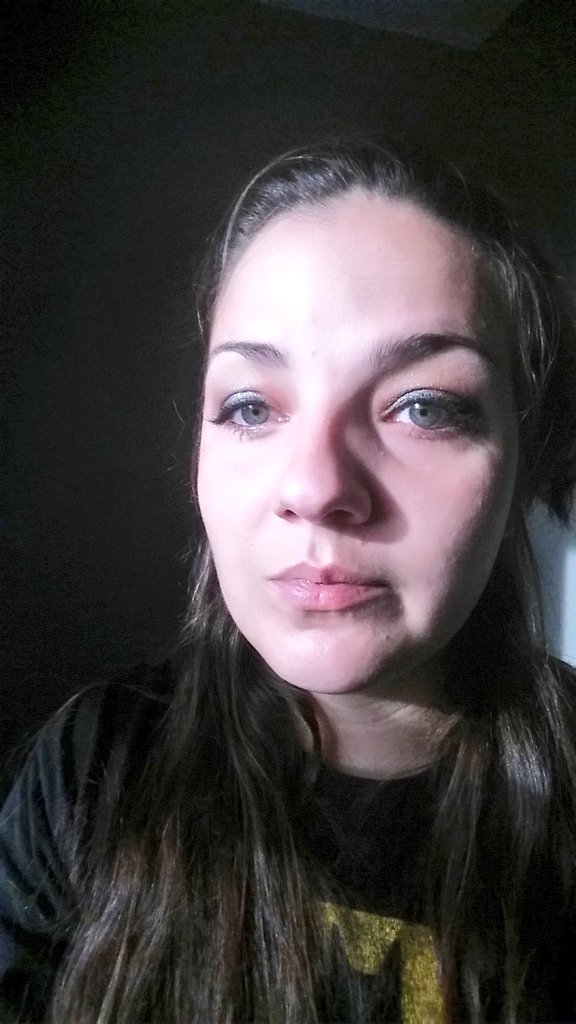 jcody60's tweet image. Tried out the, #MaxFactorxTarget masterpiece liner and mascara - loving it @MaxFactorUK #ESVoxBox 😍😍😍