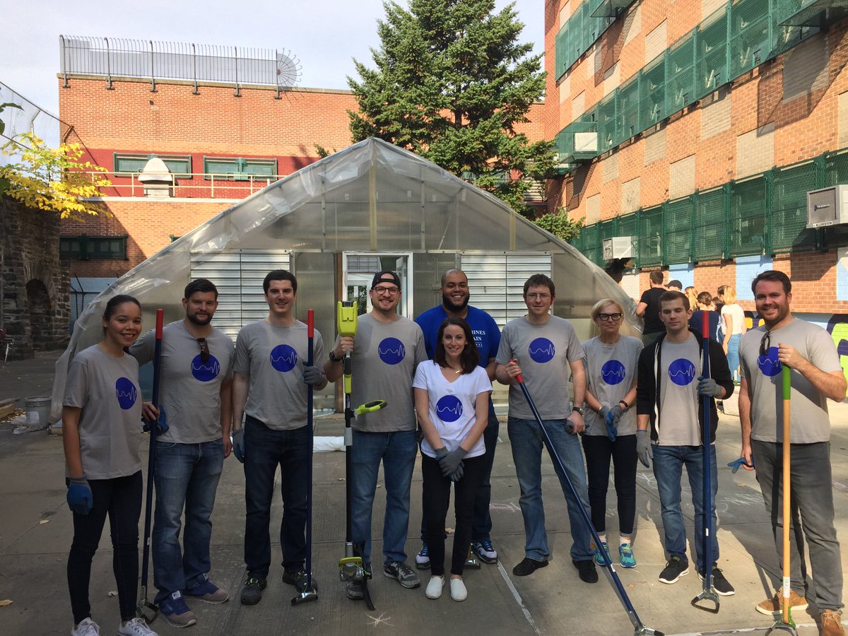 augurysys's tweet photo. The Augury team channeled their green thumbs with @SVB_Financial as part of #NYCTechGivesBack!
#TechGivesBack2016 https://t.co/HUidYl7zc3
