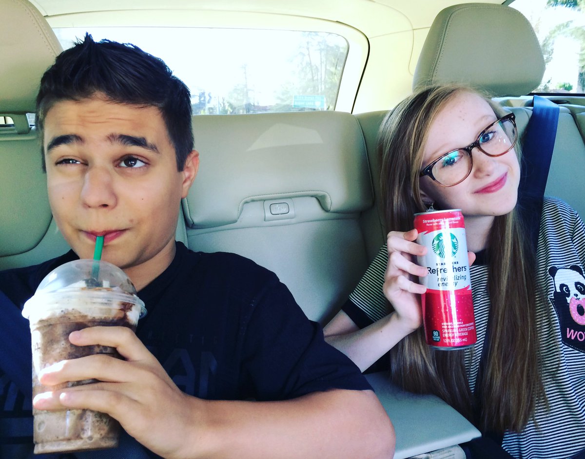 angelodylen's tweet photo. @graceecanter got me hooked on #Starbucks on the way to #improv #workshop ! #actorsProblem #actorsLife #myHollywoodLife #actorFriends https://t.co/1CXMT90GH3