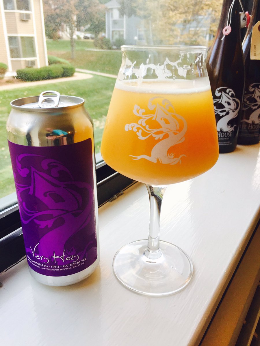 AbareDavey's tweet image. How do you finish a day that was very busy &amp;amp; very crazy? Make it #VeryHazy @TreeHouseBrewCo