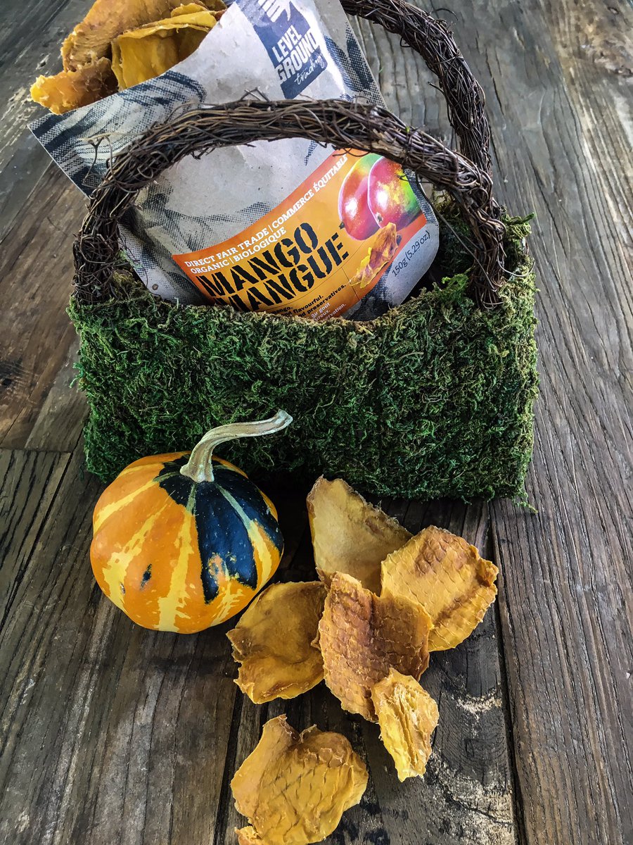 RealFoodCo's tweet photo. For your Organic Halloween bag of treats: Level Ground Trading dried organic Mango. #organic #realfood https://t.co/fIgVTuTAs5 https://t.co/1liOYNkud0