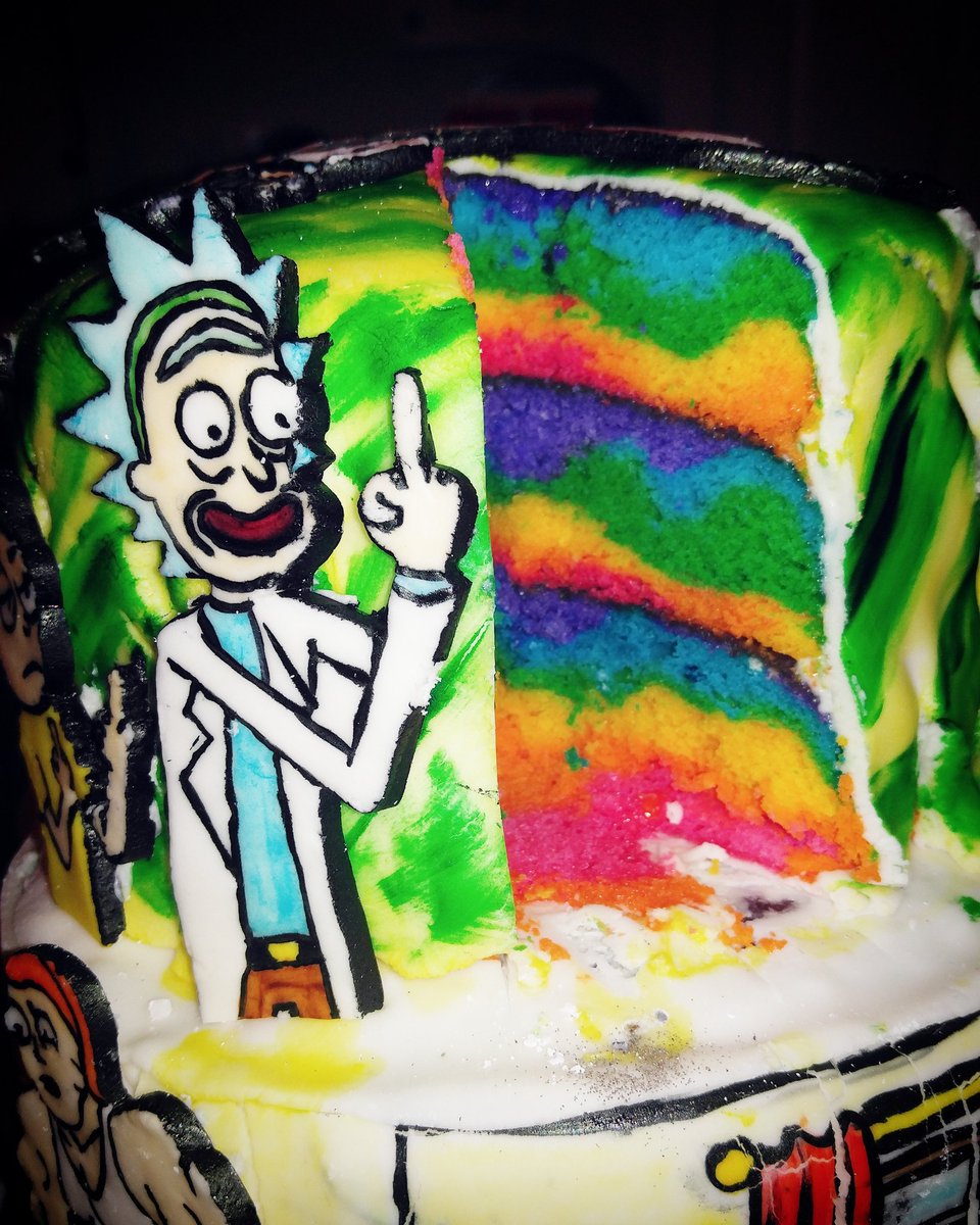 AthenaTheJackal's tweet photo. @danharmon @RickandMorty @adultswim @JustinRoiland give me free stuff! I made my birthday cake! *cough*season 3 early screening*cough*cough* https://t.co/VpFcznPhmU