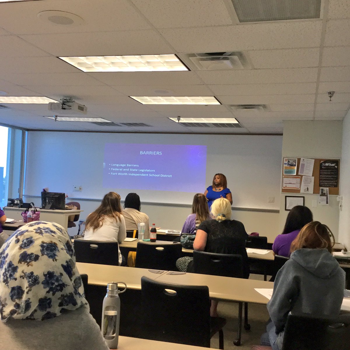 DrNPJones's tweet photo. @Aretha4tar @realsocialwork thank you so much for coming out to talk to our AMAZING students. 😀😀 #TarletonSOCW #socialwork https://t.co/ya6NeWv7dM