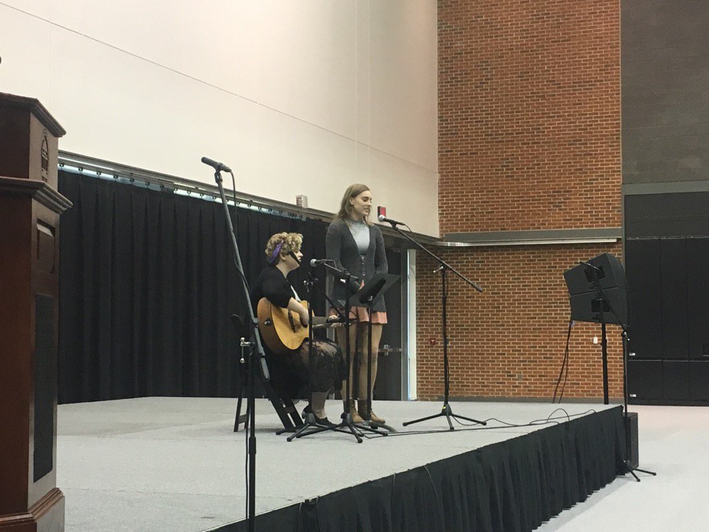 WashCoSuper's tweet photo. Camryn &amp; Torie making @JohnIBurtonHigh proud at the Forum on Education #worldclasseducation #worldchangingstudents https://t.co/ayT6bnk7w4