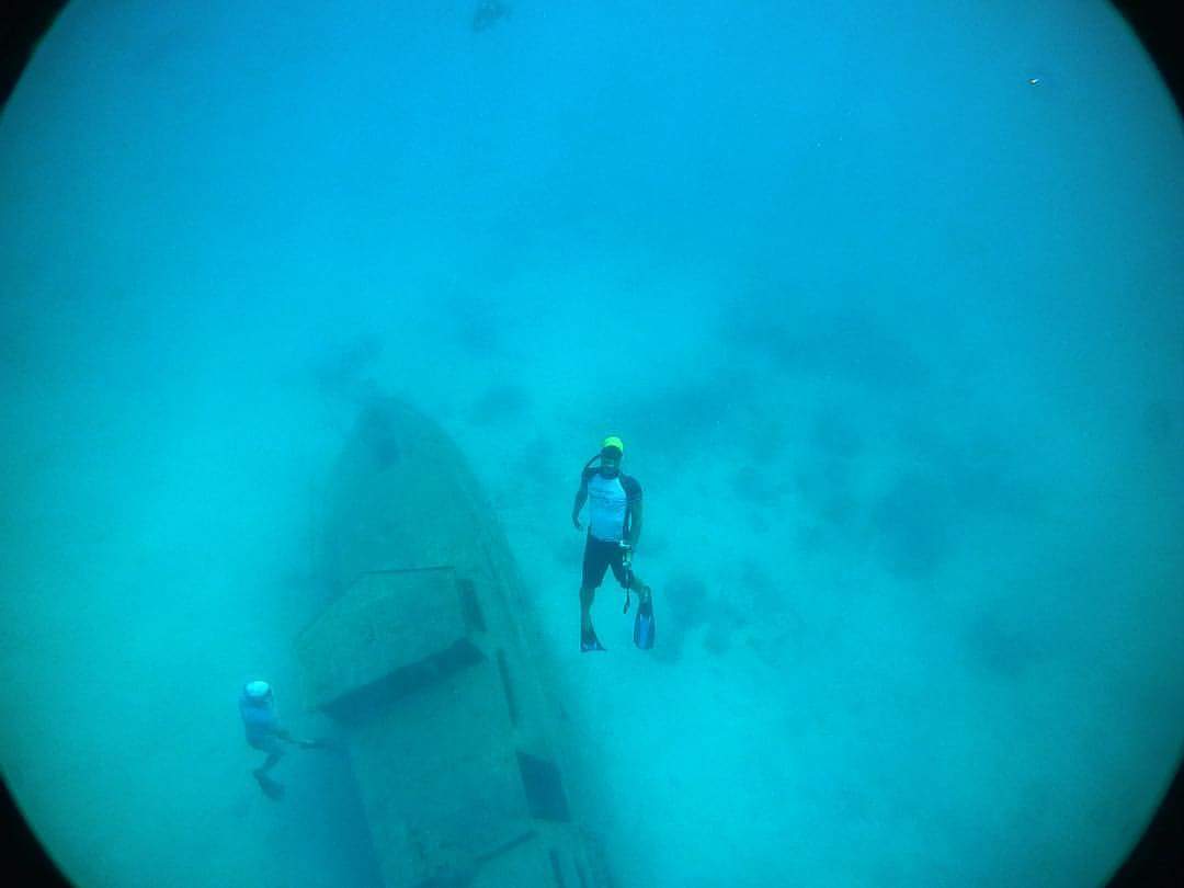 Some fun in the Caribean #freediving #wrecks #netherlandantilles