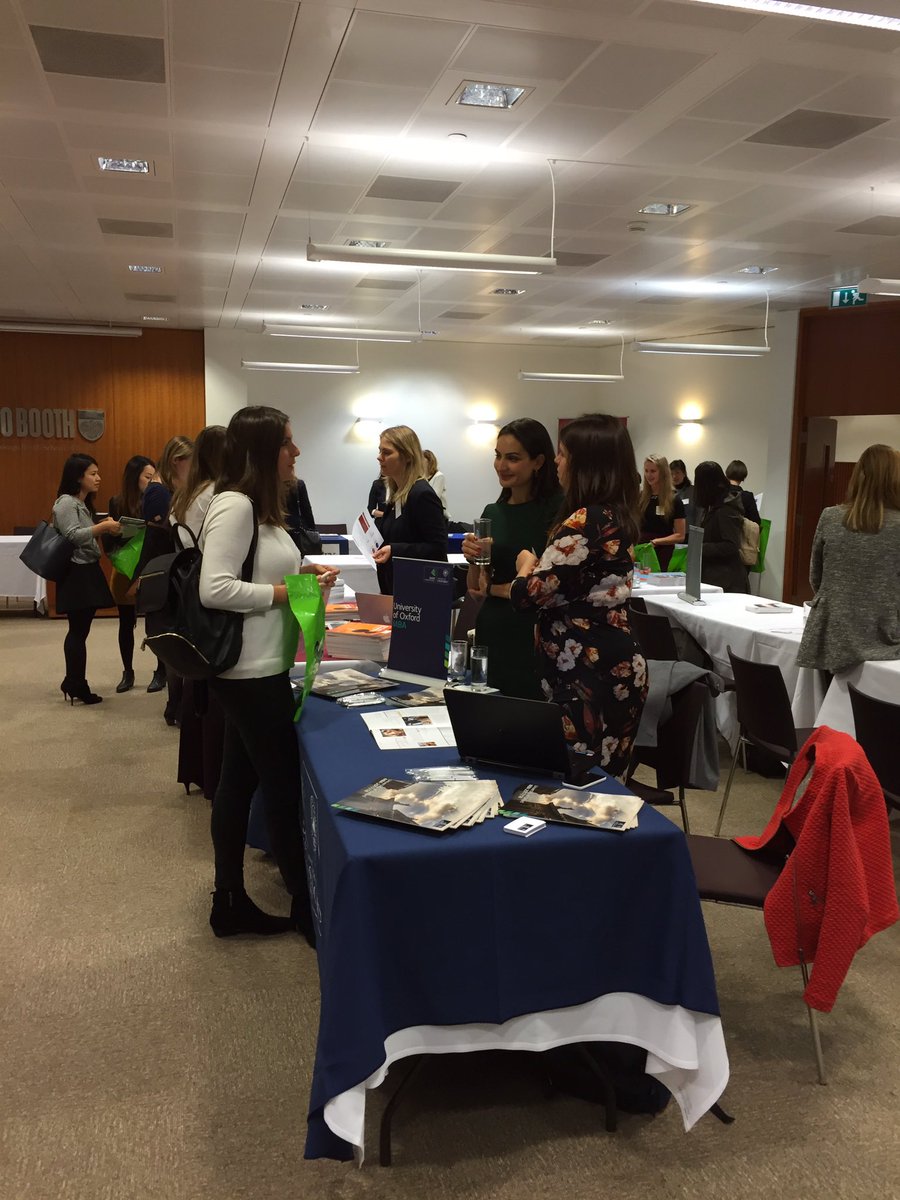 StephanieBroo10's tweet photo. Really enjoyed meeting prospective students at the @fortefoundation Fair in London tonight - terrific event #Duke #MBA https://t.co/gb4g6M7B0u