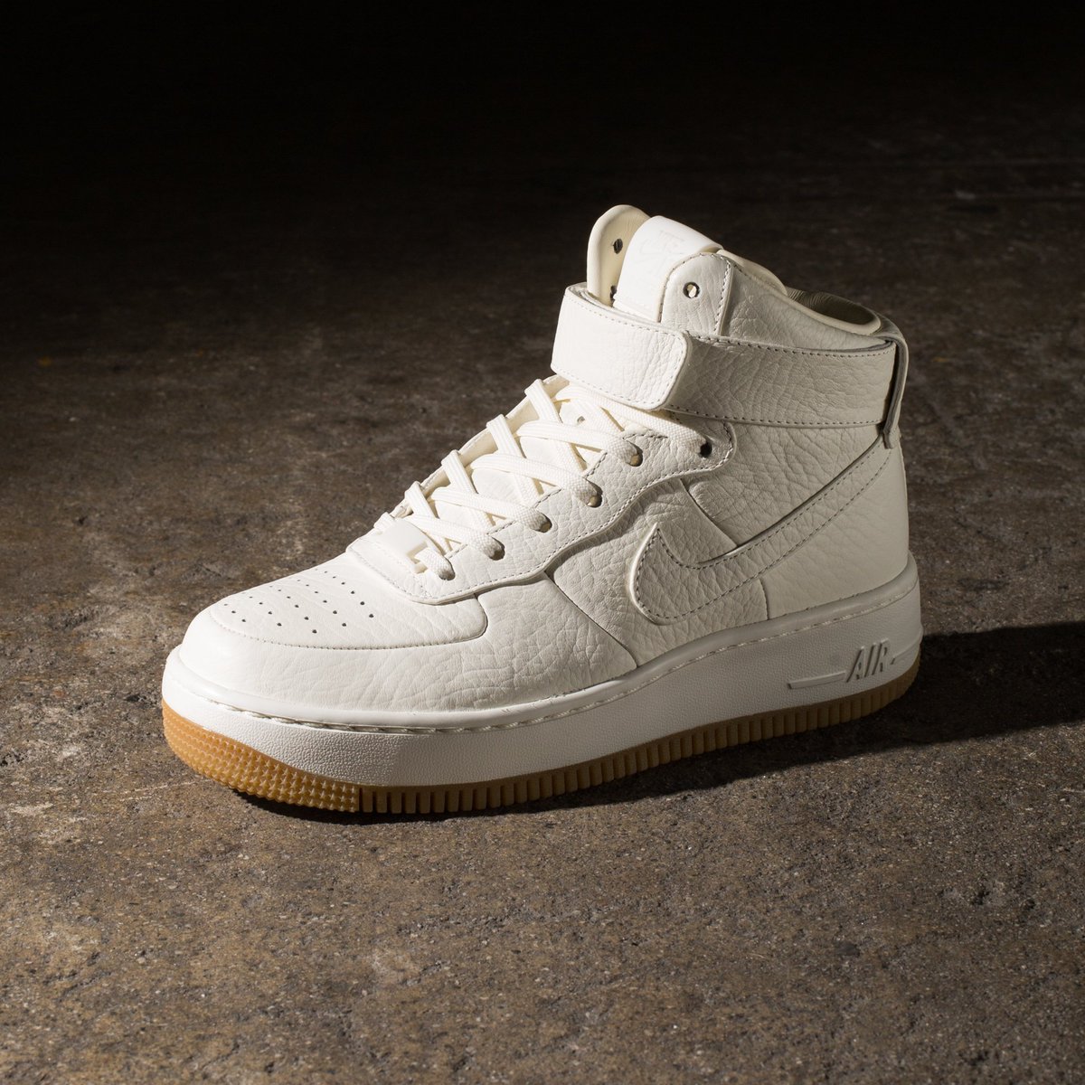 nikelab air force 1 upstep high pinnacle