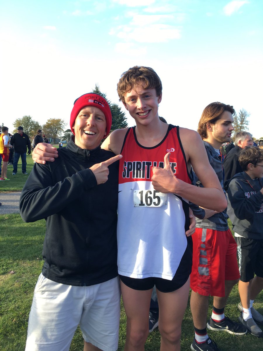 tohagan33's tweet photo. For now @SpiritLakeIA's Bauermeister, McCaffrey &amp; Delperdang are state bound!! Stay tuned... #SLXC16 https://t.co/yUrDE81CHO