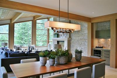 RT to #win 4 tickets to Vancouver Home and Design Show bit.ly/RiUkuP #contest Oct. 27-30 <a href="/VanHomeShows/">Vancouver Home Shows</a>