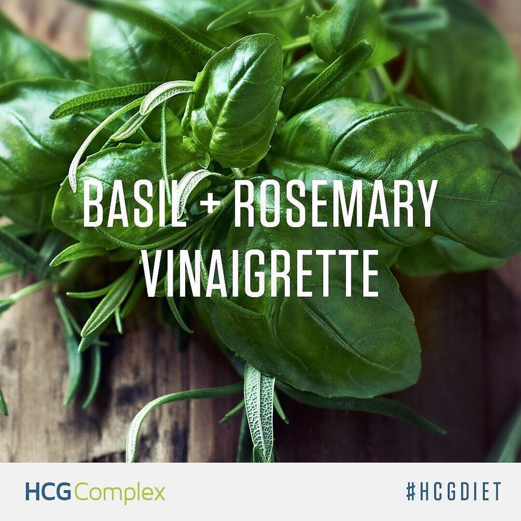 HCGComplex's tweet image. HCG Basil+Rosemary Vinaigrette🌿🍴 1/3 c apple cider vinegar
3/4 c cold water
1/2 tsp fresh … bit.ly/2eLEG1Q