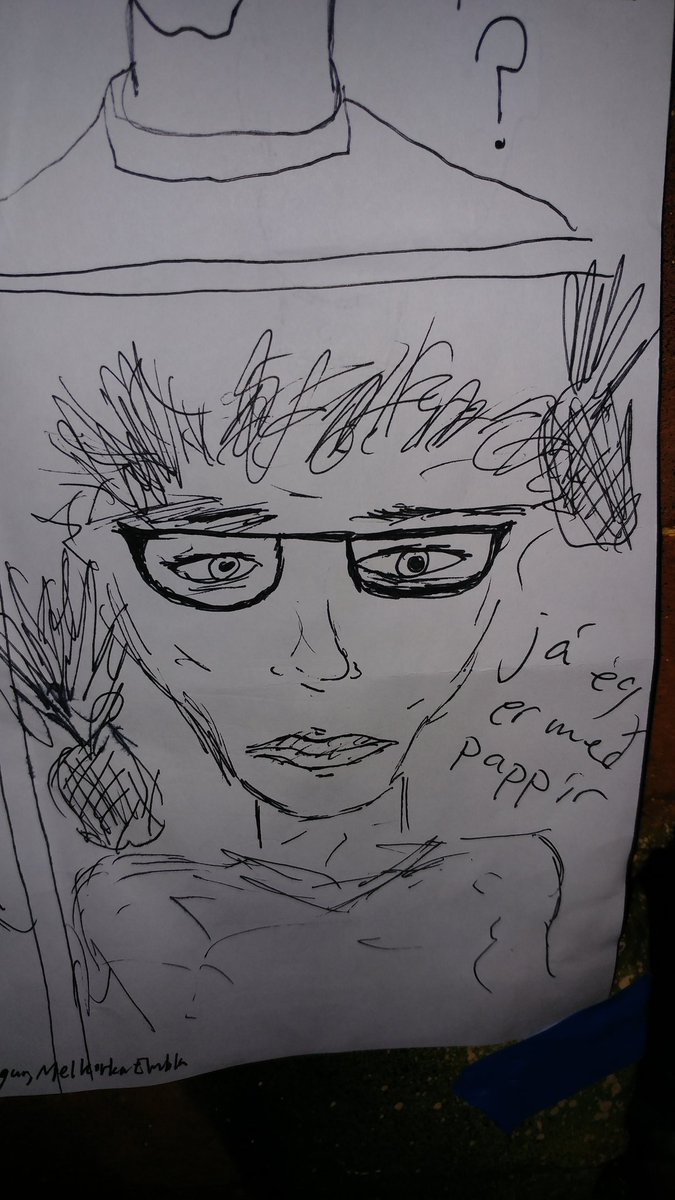 Hver er best/ur að teikna Sindra?
Mynd 1: @elmoorn 
Mynd 2: <a href="/axelemin/">axel emin</a> 
Mynd 3: <a href="/ullzinegger/">ullz</a> 
Mynd 4: <a href="/melkorkaembla/">melkorka embla</a>