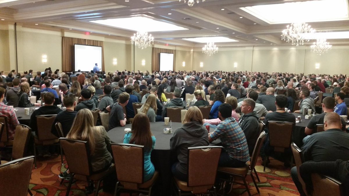 RussellJGannon's tweet photo. A hush fell over the crowd. #Area8451 #smarthunts https://t.co/yA6wbgfSj1
