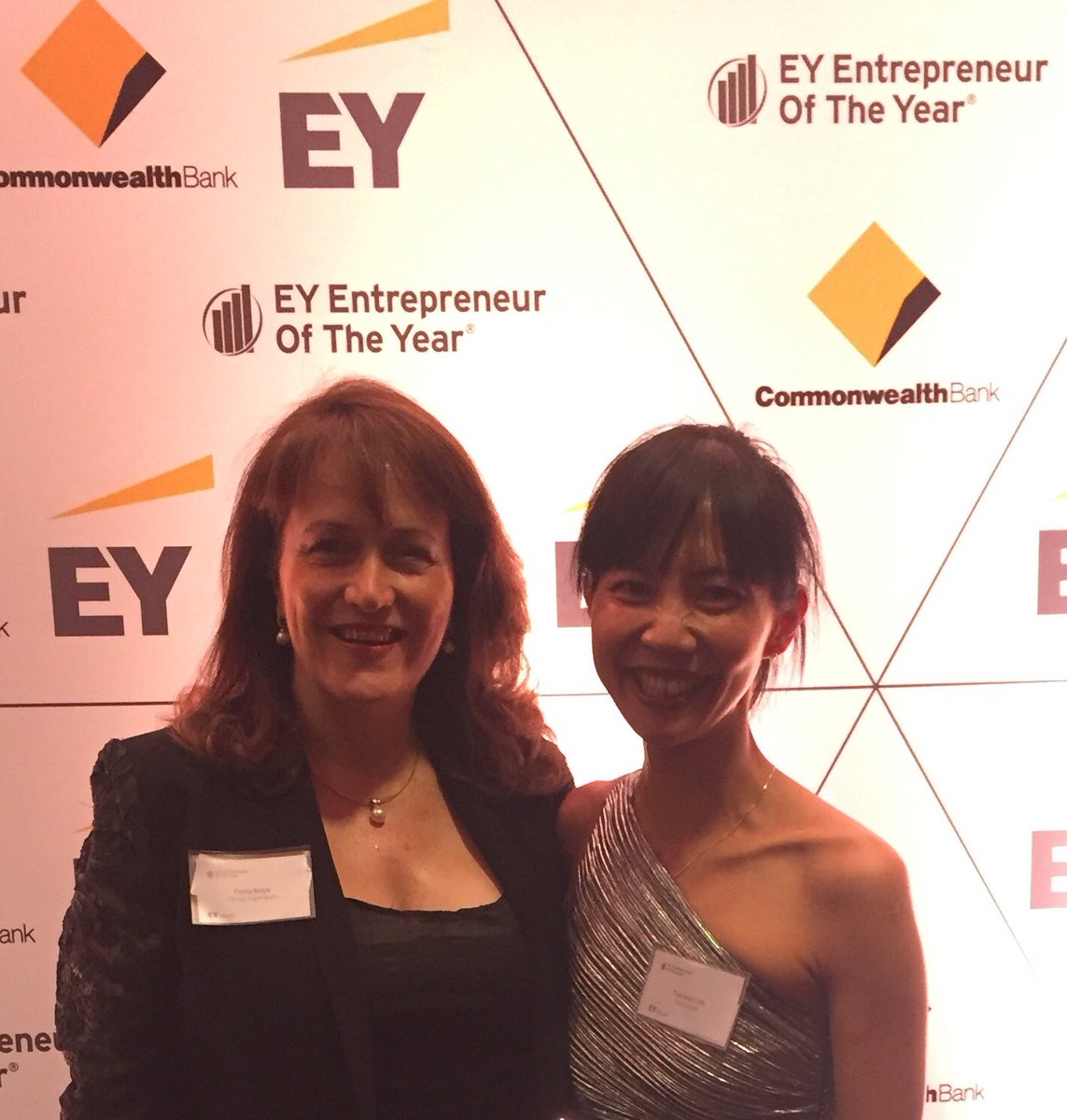 Play2Lead tweet media