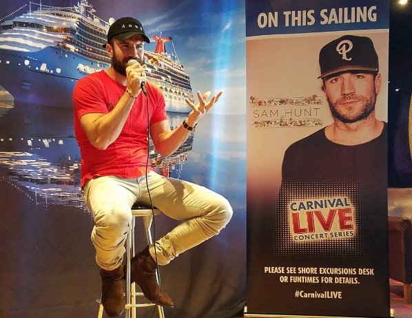 SoundsLikeNash's tweet photo. Just caught up with @SamHuntMusic before he performs aboard the Carnival Splendor tonight in Cozumel, Mexico! #CarnivalLive https://t.co/qG6gf8Ccsy