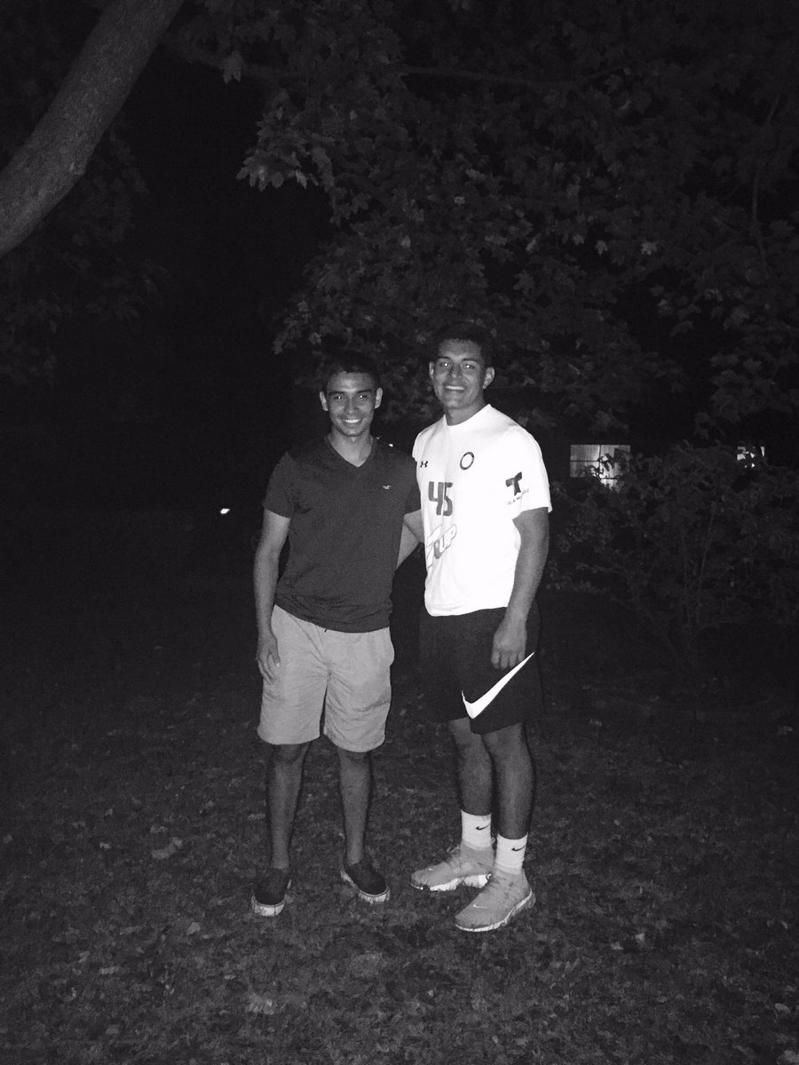 JGarciaa2x's tweet photo. Goodluck to my brother this weekend at the National Showcase for Alianza! ⚽️🙏🏽#sueñoalianza #prosoon @paolaaa_011 @juliaaalyn https://t.co/K98h106Hsx