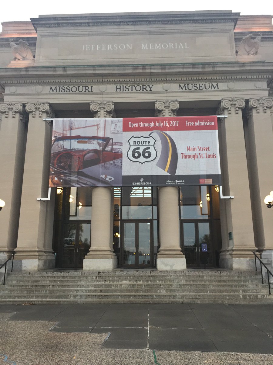 NPCWomen's tweet photo. The executive leadership is getting their kicks on Route 66 @mohistorymuseum tonight! #npcam16 https://t.co/cr1shRIeLO