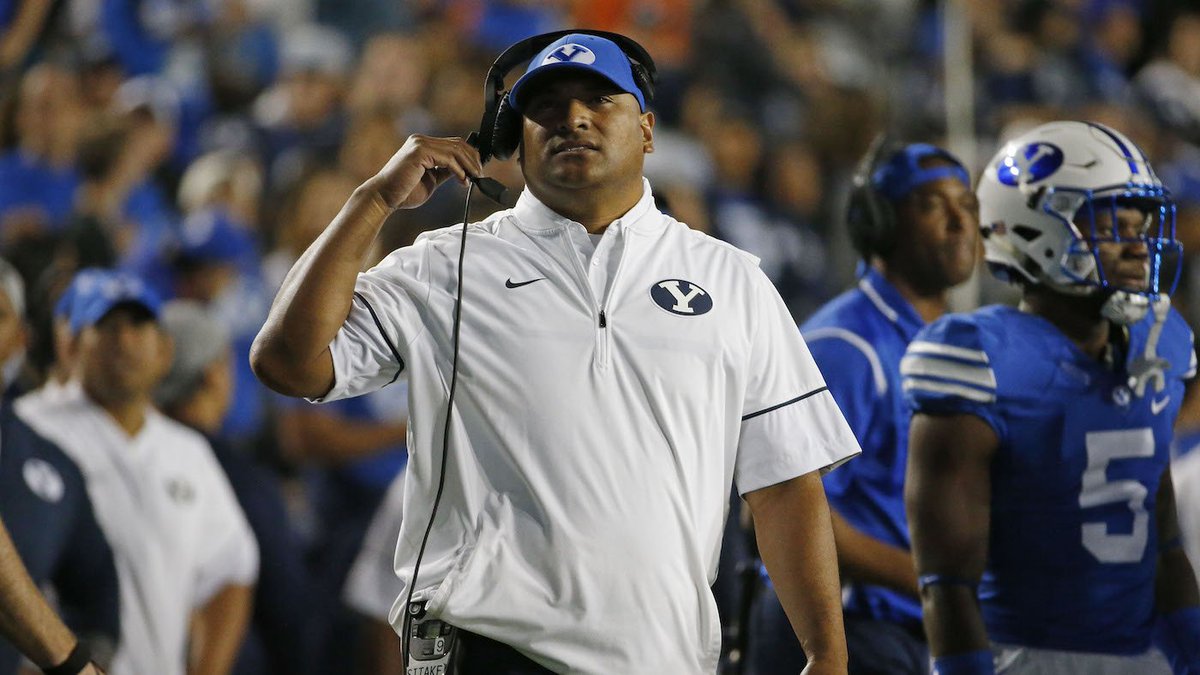 Cover3Podcast's tweet photo. BYU ran the worst fake punt you'll ever see in college football on 4th &amp; 19 from its own end zone

https://t.co/9hfiWKI5z7 https://t.co/ZUMhSC8VFm