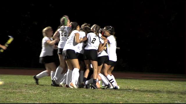 NickCoit's tweet photo. WATCH: @BHSEaglesNest Girls Volleyball, @NKFH2016 Win Thursday In Showdown of Top D1 Teams: https://t.co/GivmbsBhx5 @ABC6 https://t.co/YOsR0kUpQL