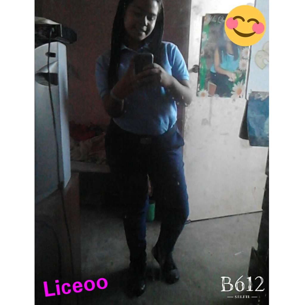 PaolaRo30831441's tweet photo. Juju bella #liceoo https://t.co/Dyu1tOqnzT