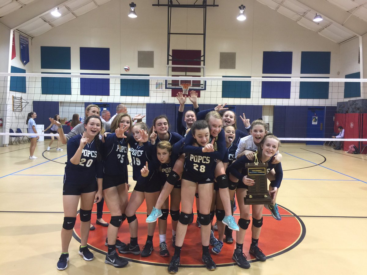 2016 DISTRICT CHAMPS!!  Congrats little sisses!!  We are so proud of you!! ❤️❤️❤️🏐🏐🏐