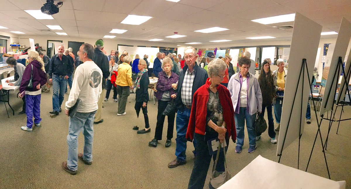 COHighLineCanal's tweet photo. So many stewards of the #HighLineCanal all in one room. Feeling the love @ssprd #GoodsonRec. #vision #action #plan #71Miles https://t.co/Zez2U4niJy