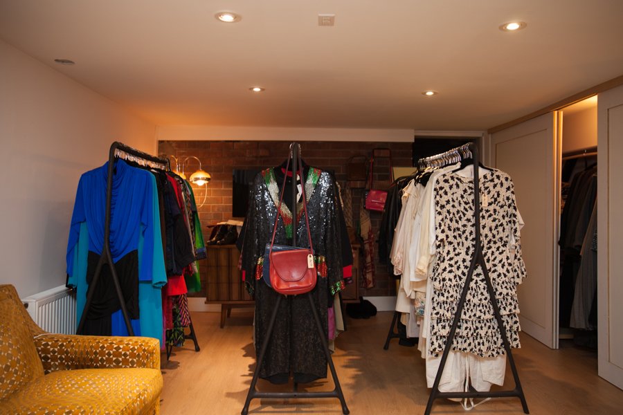 secondcousinv's tweet image. SCV vibes during @VintageCrawlTO. Come get your one of a kind fall outfits! #vintage #vintageclothing