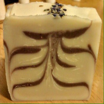 MadetobeClean's tweet photo. I made a hanger tool for soap. Scented with lavender essential oil, purple Brazilian clay for color. #hangertool #lavender #makingsoap https://t.co/HbYr4qGsPI