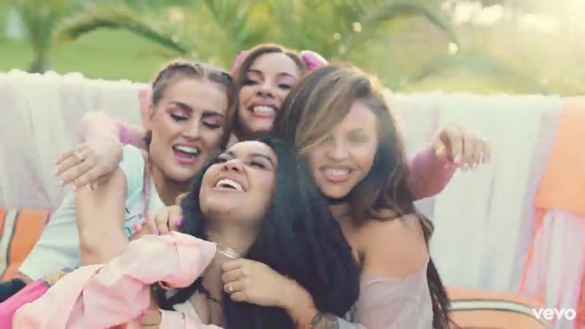 bloumixer's tweet photo. after a break up, you know they always got your back 😏😍👍🏻 friendship goals = @LittleMix 💕#ShoutOutToMyExVideo @LittleMixPH @LMWorld_Updates https://t.co/rAOyNi6T5j